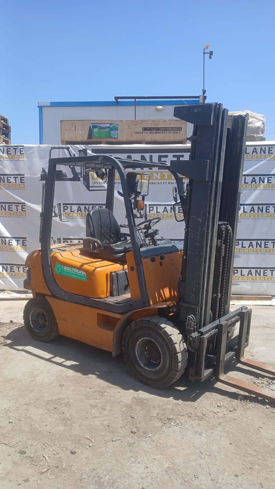 NISSAN 2 Ton