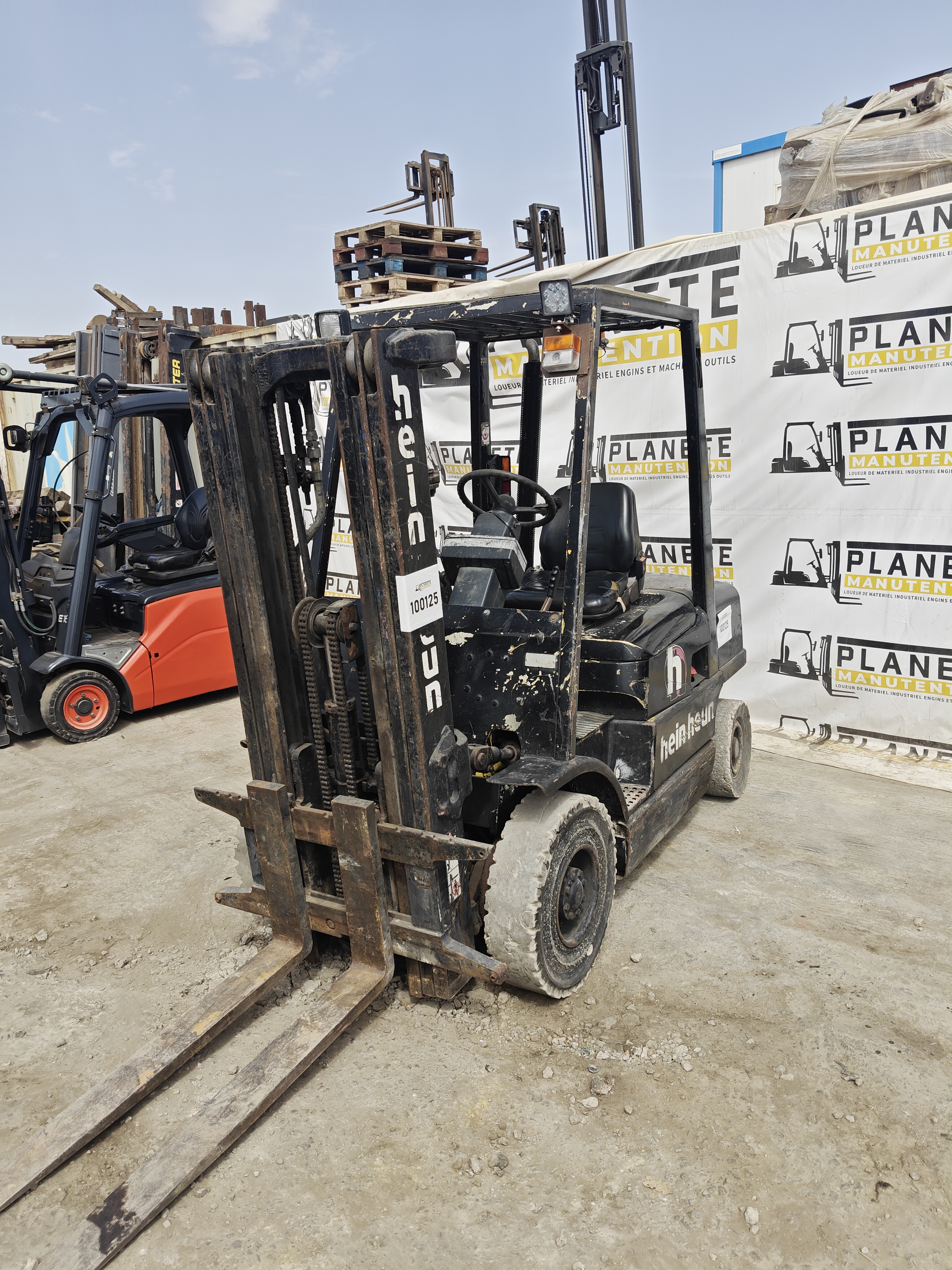 NISSAN 2.5 Ton